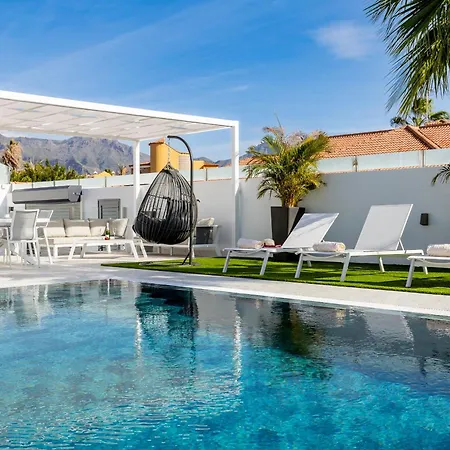 Nicole Wifi, Gym, Heated Pool Holiday home Callao Salvaje