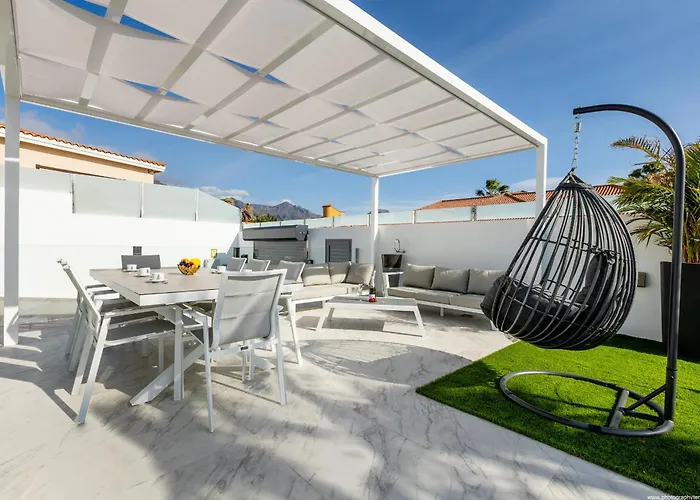 Nicole Wifi, Gym, Heated Pool Casa vacanze