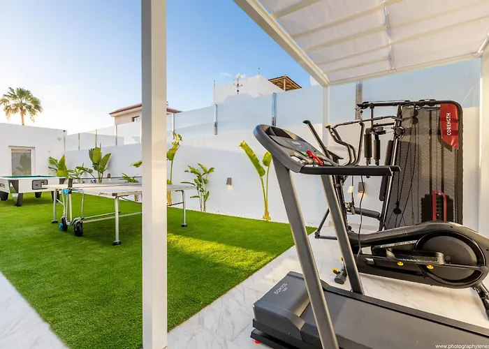 Nicole Wifi, Gym, Heated Pool Casa vacanze *