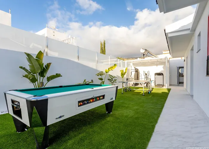 Nicole Wifi, Gym, Heated Pool Casa vacanze *