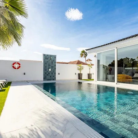 Nicole Wifi, Gym, Heated Pool *