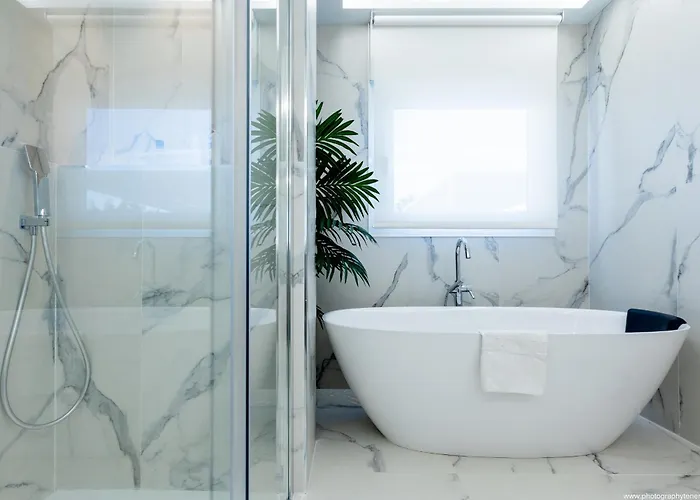 Сasa de vacaciones Nicole Wifi, Gym, Heated Pool *