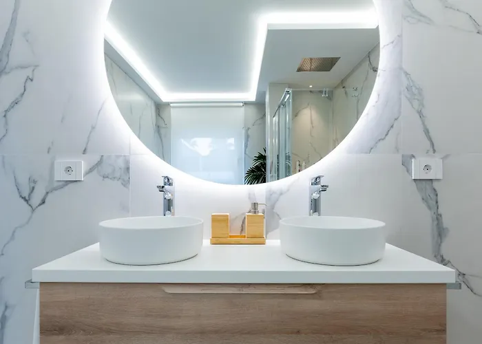 Сasa de vacaciones Nicole Wifi, Gym, Heated Pool *