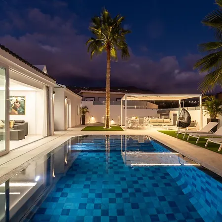 Nicole Wifi, Gym, Heated Pool * Callao Salvaje