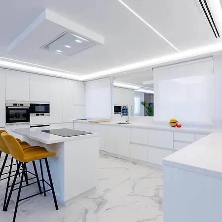 Nicole Wifi, Gym, Heated Pool كالاو سالفاجي