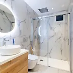 Holiday home Nicole Wifi, Gym, Heated Pool