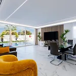 Nicole Wifi, Gym, Heated Pool * Callao Salvaje